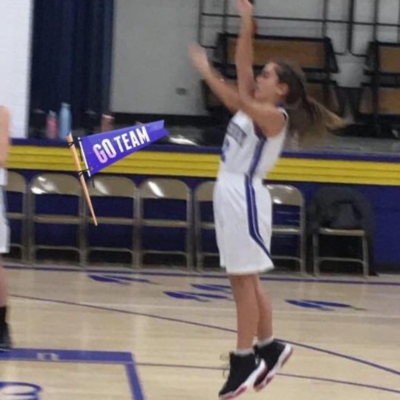 CLOSET CLEAN OUT! BUNDLE 3 OR MORE FOR 50% OFF - Picture 16 of 16